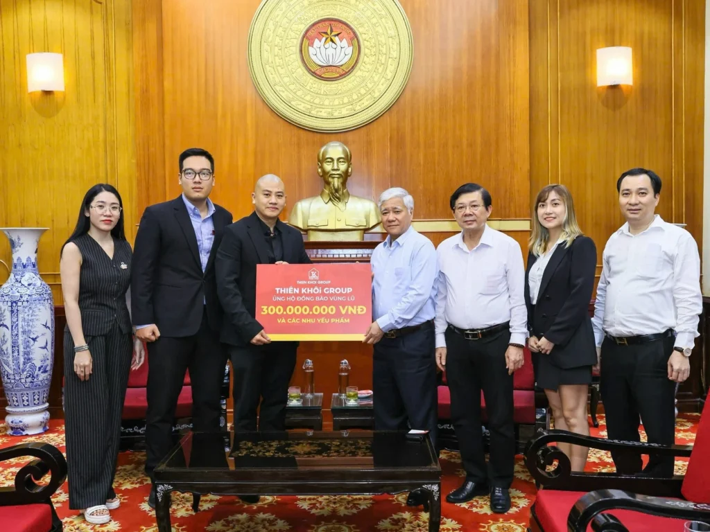 BĐS Thiên Khôi ủng hộ đồng bào lũ lụt