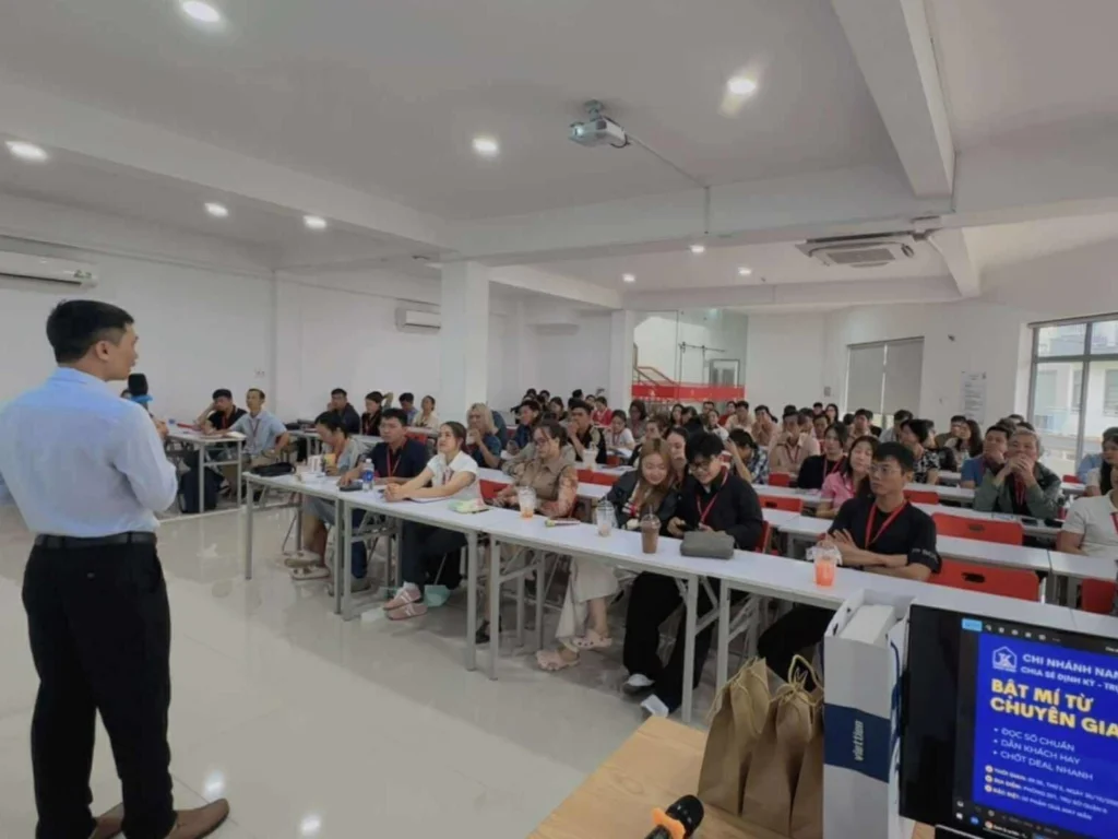 Môi trường làm việc chuyên nghiệp dành cho ứng viên bất động sản tại Quận 8